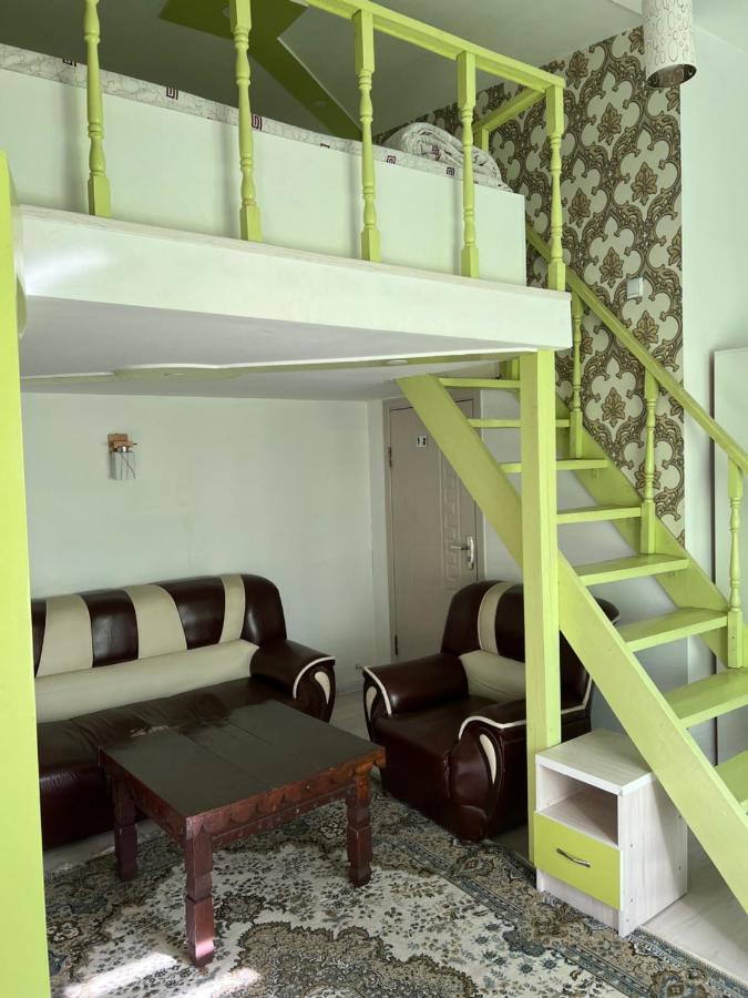 Anisa- Hostel 杜尚别 外观 照片
